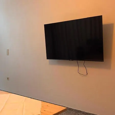 شقة In Bahnhofs- Und Innenstadtnaehe *