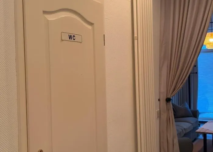 In Bahnhofs- Und Innenstadtnaehe *